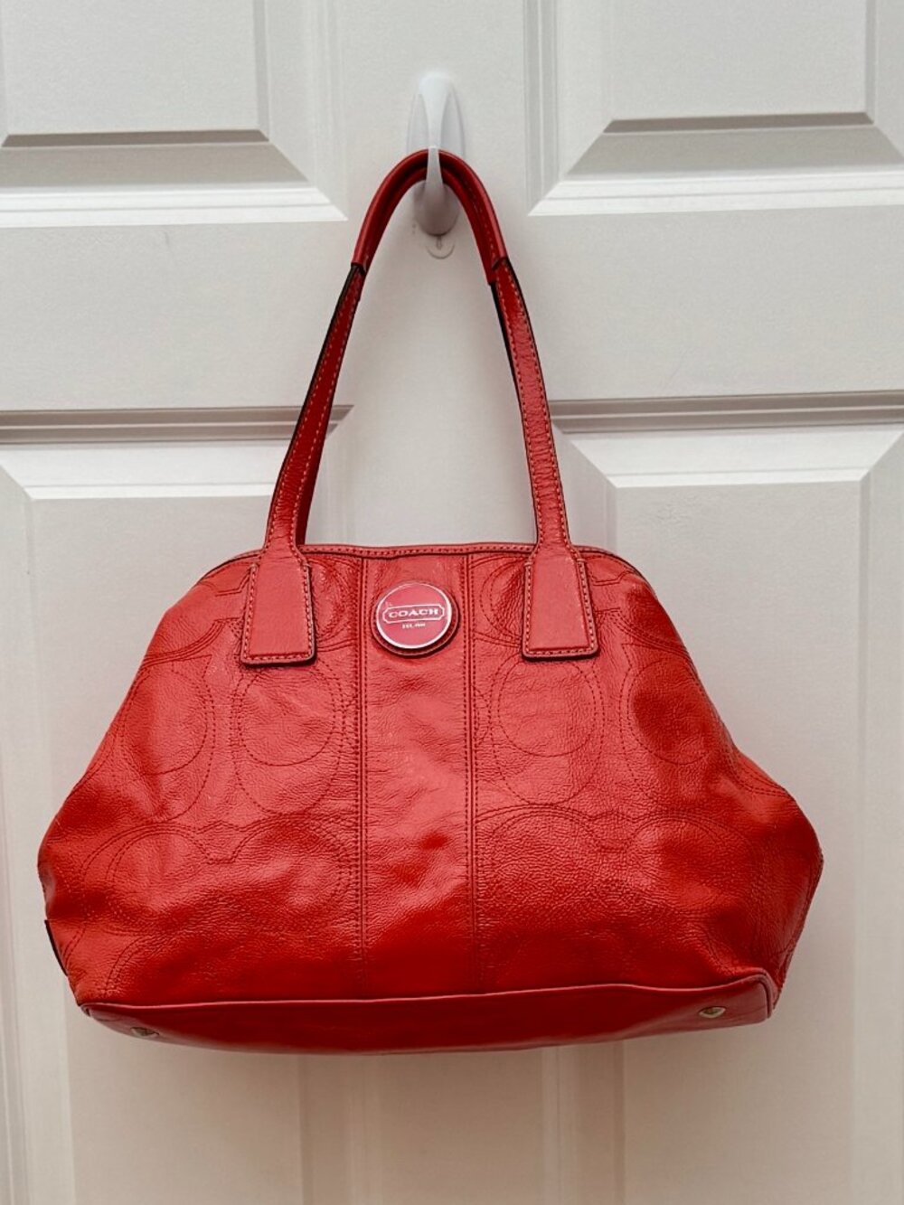 VTG Coach Carryall signature stitch frame purse in Berry Red w/hang tag